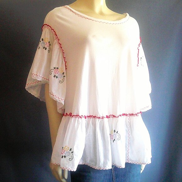 Anthropologie Tops - Anthropologie White Lightweight Cotton Embroidered Peplum Summer Top 1X